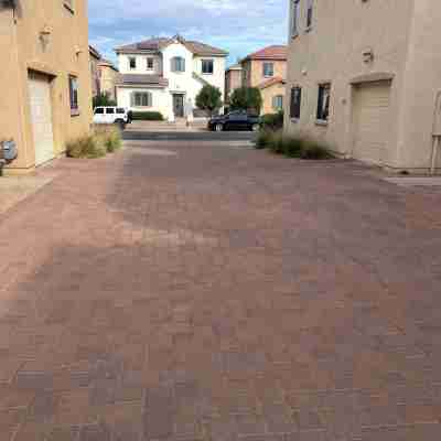Charming 3-bedroom cottage with AC and WiFi in Goodyear Others