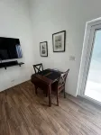 Lovely private studio apartment in beautiful garden setting - واي فاي