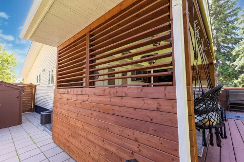 Gather in Saskatoon - Hot Tub 85" TV, Deck, Bbq, Trampoline, Games Room, 5Bdrm - บังกะโล