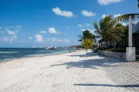 Hotel Zone-Stunning Residence-Complex on the beach
