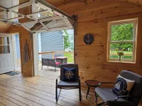 Peaceful vacation home located in the heart of St Andrews-by-the-Sea - Homestays