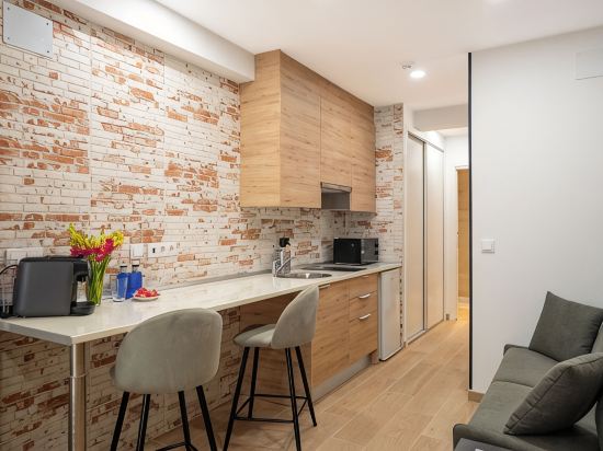 Emily Suites