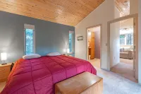 Amazing cabin close to lifts, brewery, dining, hiking and biking. - 무료 와이파이