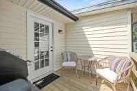 Charming 2-bedroom house with Great kitchen space in Madisonville. - 무료 와이파이