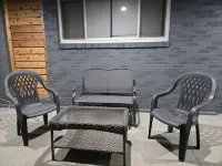Remodeled Home King Bed Sleeps 8 - Homestays