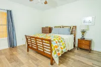 OXFORD PRIME LOCATION / ON THE SQUARE!! WALKING DISTANCE TO CAMPUS - 4-Star
