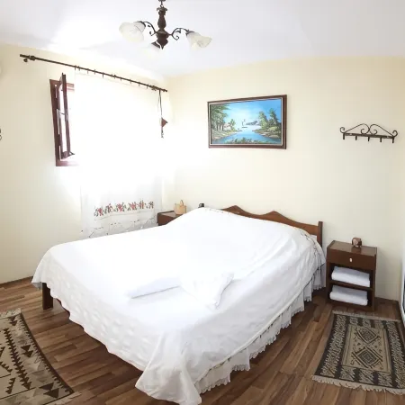 Tuncay Pension