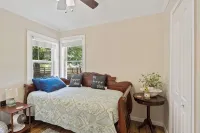Cozy Farmhouse near Mammoth Cave on 45+ acre animal farm - 3 stjerner