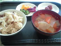 Business Hotel Goi Hills - breakfast