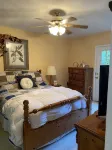 Pickwick Lake Retreat- 1.8 miles to marina and boat ramp - Wifi