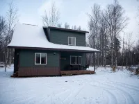 Brand-new Alaskan custom home awaits you in the heart of Hatcher Pass! Hotels in Fishhook