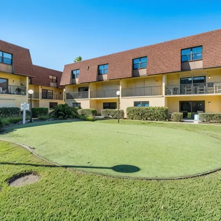 Affordable ONE BR Main Floor Condo RIGHT ON THE BEACH w/ KING Bed & Heated POOL!