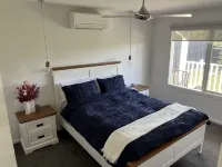 Relaxing getaway in our home away from home at Highbury rise - 3-Star