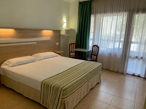 Apartamentos Tinoca - parking