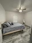 Chic 2 Bedroom 1 Bath home - 3-Star