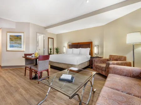 Best Western Plus Ottawa City Centre