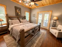Nantahala Nook Hot Tub, Game Room & Stunning Views - Boutique