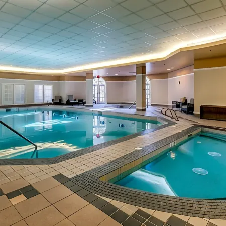 Fairmont Hotel Macdonald