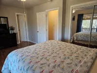 Perfect Spot - Lakefront Property on Lake Douglas with Hot Tub! - 3성급