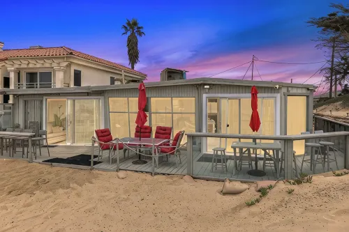 BEACHFRONT with Spa - 3-Star