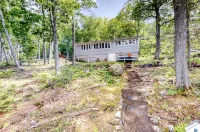 Quiet Leonard Lake Retreat,  Beautiful Waterfront Home - 4-Star