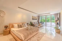 Tranquil Boho Studio Retreat - Condos