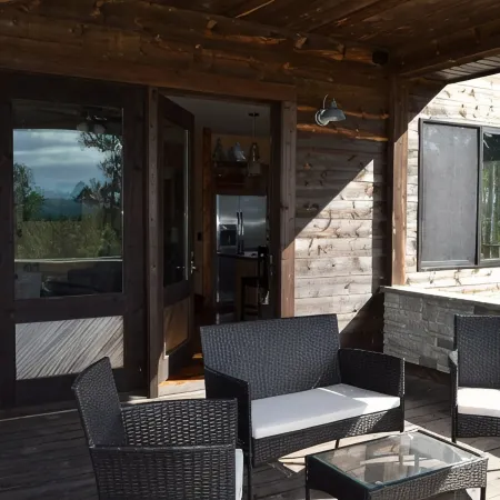 Sunset Ridge Cabin Hotels in Lead