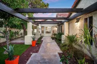 Fully Remodeled, Clean and Cozy, with FREE POOL/SPA HEATING. - 3-Sterne