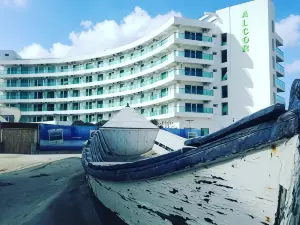 Alcor Beach Hotel