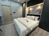 Unique Vacation House / Modern & Smart Rooms - 駐車場