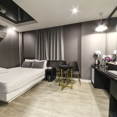 Choeup Iris Các khách sạn gần Văn phòng quận Dong-gu