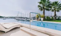 Ribarska Koliba Resort - piscina