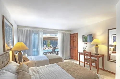Beachfront Hotel Tramonto - Pet friendly