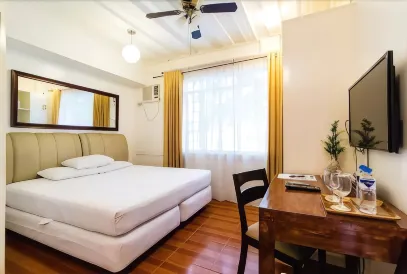 Makati Riverside Inn