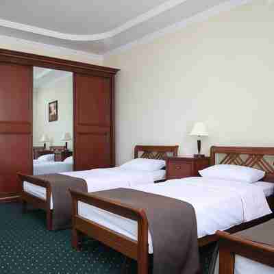 Grand Nur Hotel Rooms