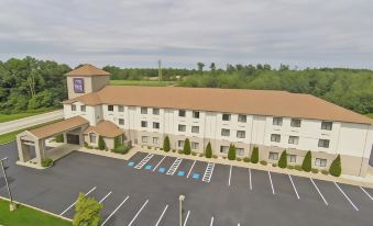 Sleep Inn & Suites Near I-90 and Ashtabula