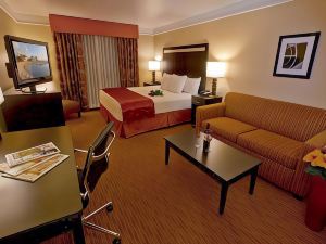 La Quinta Inn & Suites by Wyndham OKC North - Quail Springs