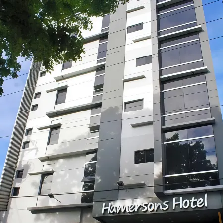 Hamersons Hotel Cebu Отели рядом с достопримечательностью «Азиан Колледж Оф Текнолоджи»
