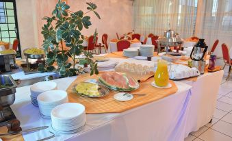 Adventist Lms Guest House & Conference Centre - Housity