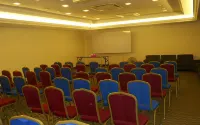 Sai Villa Hotel Near KLIA & KLIA2 Hotels in Bandar Baru Nilai