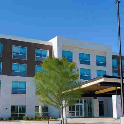 Holiday Inn Express & Suites Mckinney - Frisco East Hotel Exterior