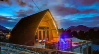 Cabin Kashandra Syariah Hotels in Bawang