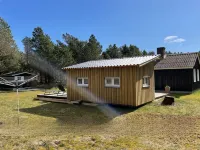 "Thekla" - 3km from the Sea