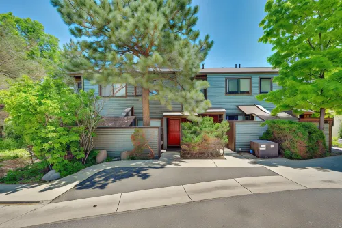 ทาวน์โฮม Boulder ที่สวยงาม: เดินไปยัง CU & Pearl St! - โฮมสเตย์