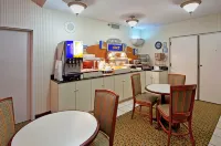 Holiday Inn Express Anderson-I-85 (Exit 27-Hwy 81)