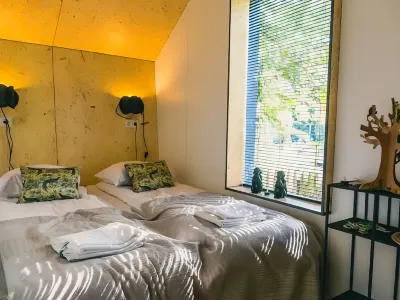 Solo Retreat 4 فنادق في Hoogeveen