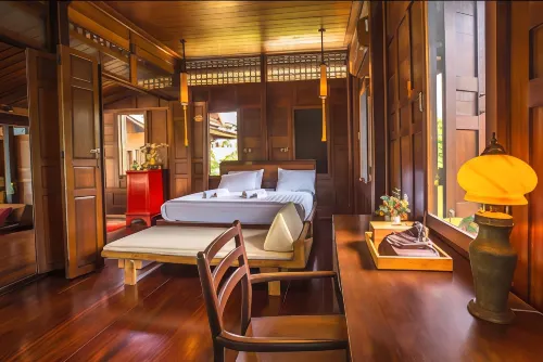 Baankwaeom Boutique Homestay Amphawa 班考堯住宿飯店