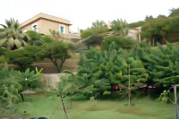 Villa Princi Hotels near Monumento della Sirenetta