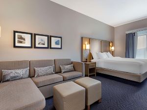 Comfort Suites Scottsdale Talking Stick Entertainment District