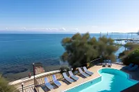 Dimitra Studios - Swimmingpools